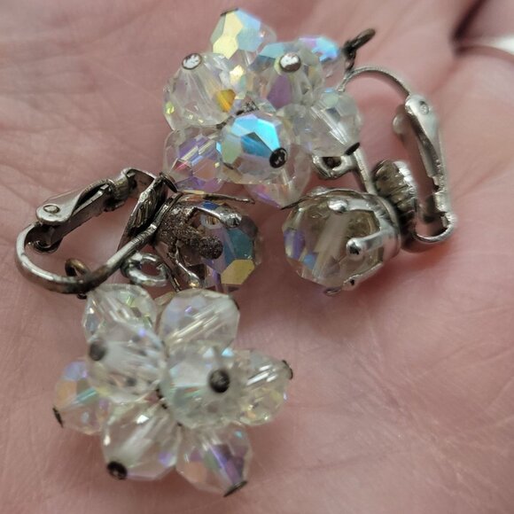 Vtg Aurora Borealis Crystal Clip-On Dangle Earrings AB Cluster Drop Statement - Picture 3 of 10
